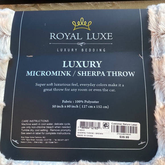 Royal Luxe Luxury Micro Mink Sherpa Throw - Beautiful! - Picture 5 of 11